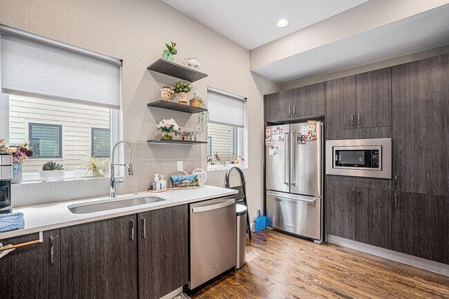 Building Photo - Experience Elevated Living at Dominic Row