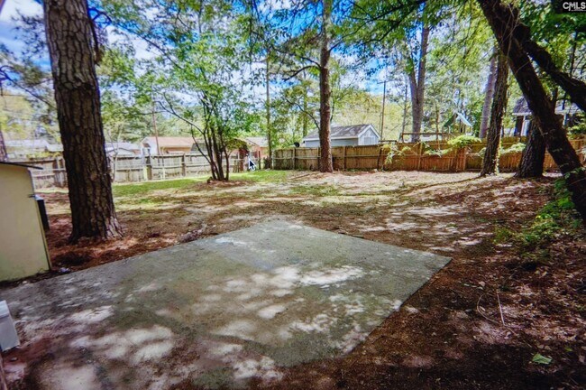 Building Photo - 1204 Omega Dr