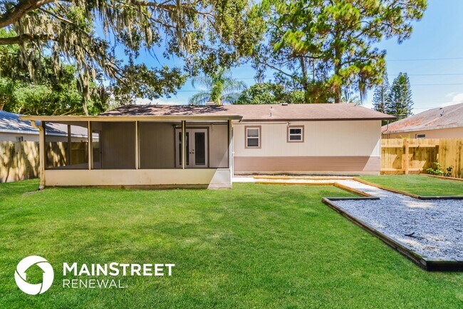Building Photo - 7164 Mauna Loa Blvd