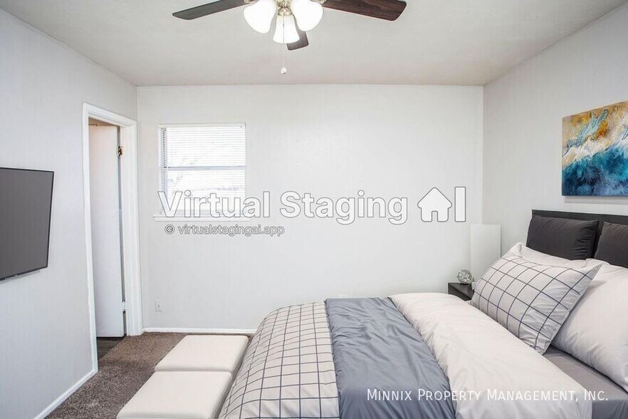 Building Photo - 3403 Bangor Dr