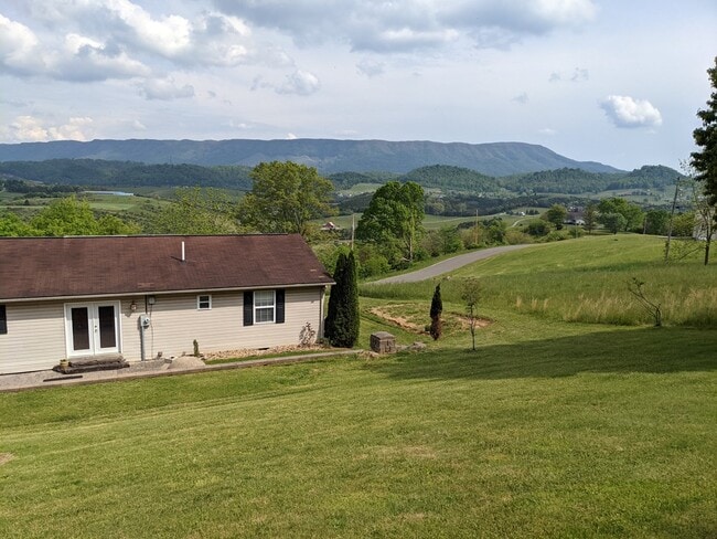 Building Photo - 357 Fincastle Estates