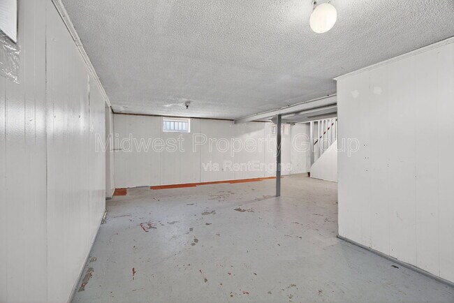 Building Photo - 153 Bascom Dr