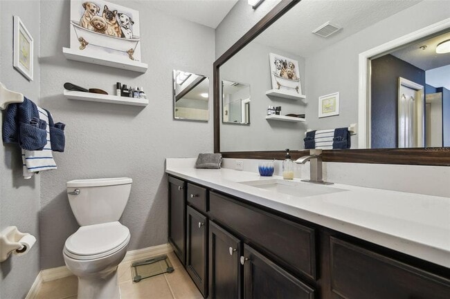 Building Photo - 1003 Fairwaycove Ln
