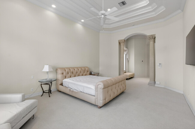 Building Photo - 331 Mizner Lake Estates Dr