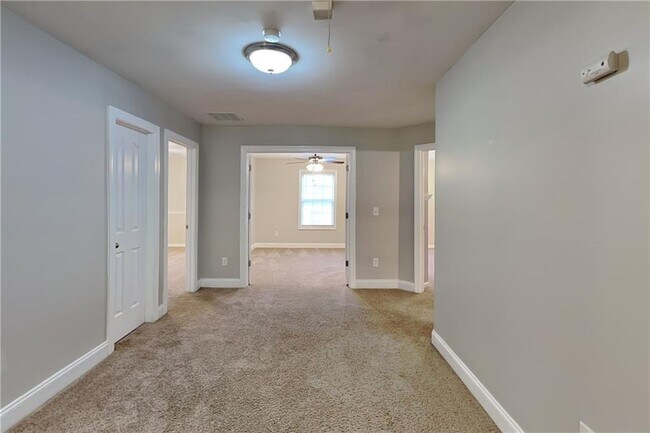 Building Photo - 5075 Cactus Cove Ln