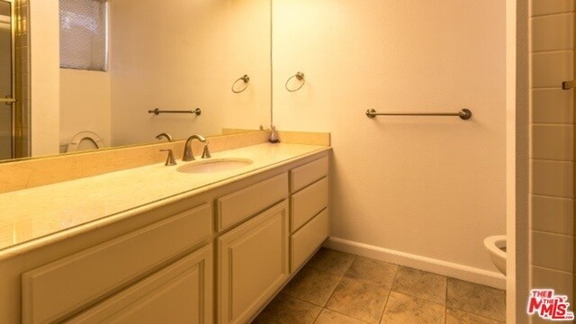 Building Photo - 2131 Century Park Ln