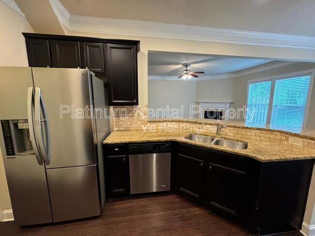 Building Photo - 13318 Flamingo Rd