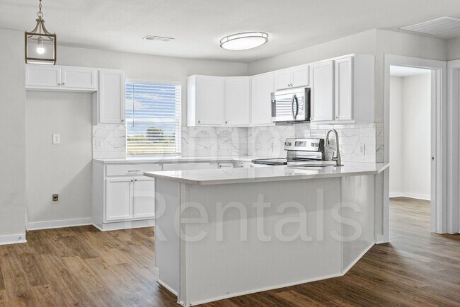 Building Photo - 401 Mcilrath Rd