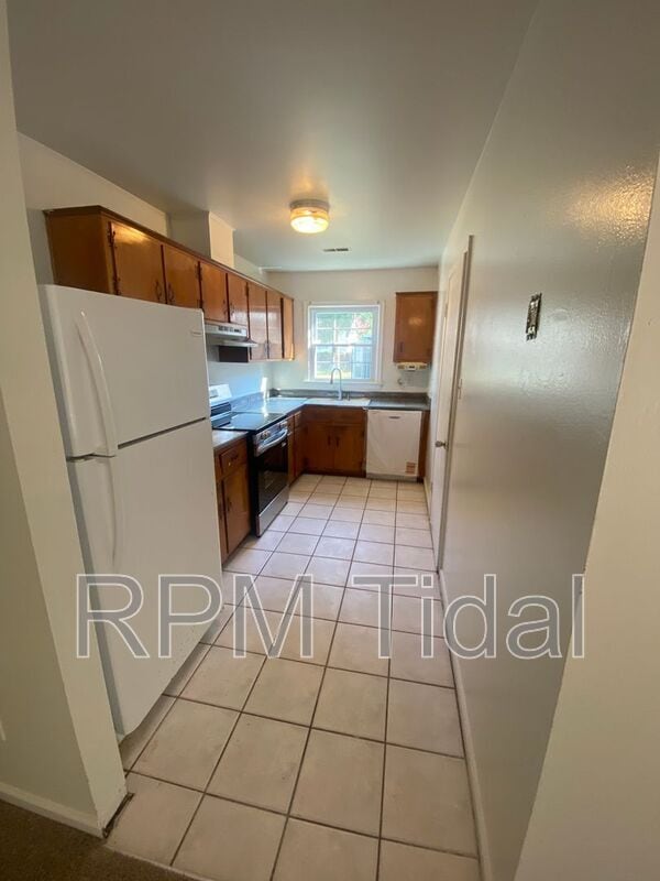 Building Photo - 447 Whealton Rd