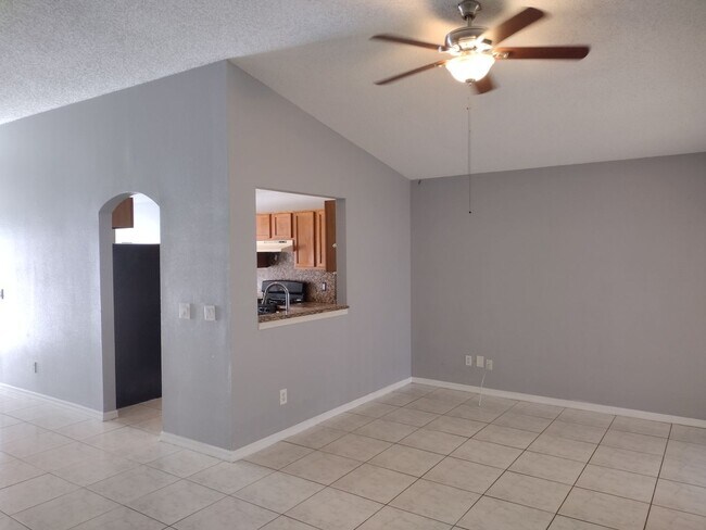 Building Photo - 2358 Blue Sapphire Cir