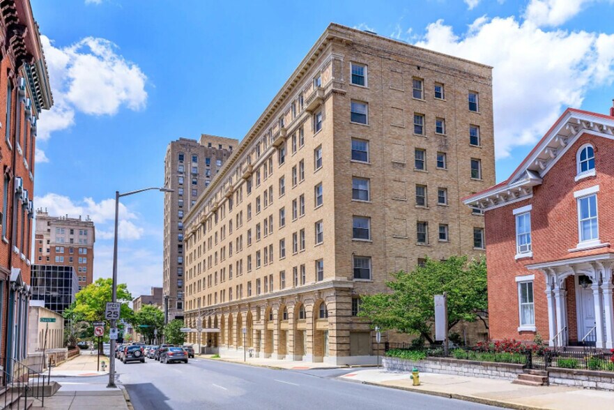 Building Photo - 501 Washington St