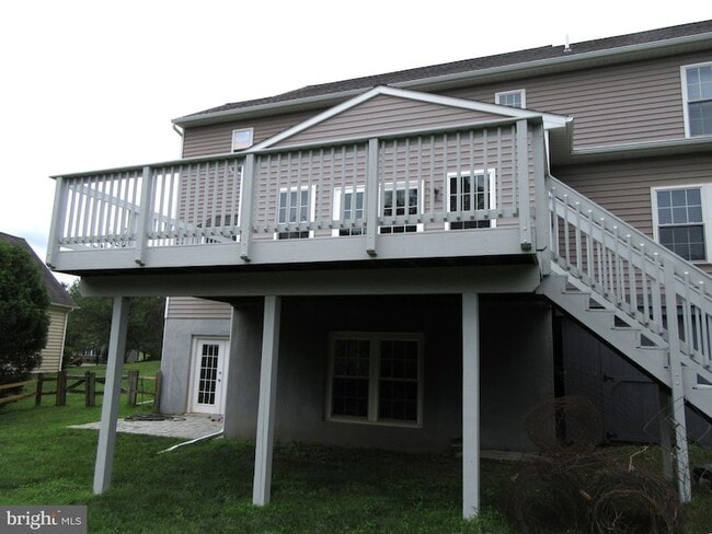 Building Photo - 141 Mill House Dr