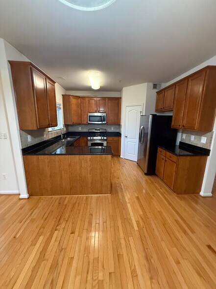 Building Photo - 23007 Heath Aster Way