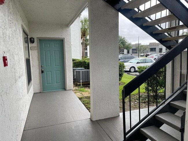 Building Photo - 2260 Cascades Blvd