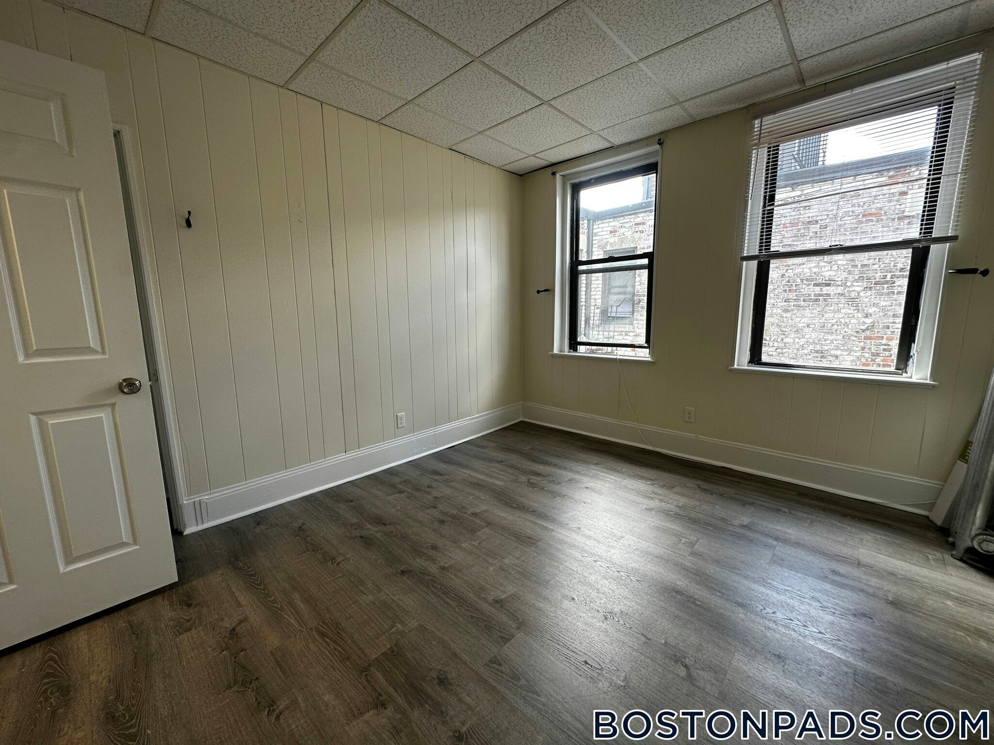Building Photo - 439 Cambridge St