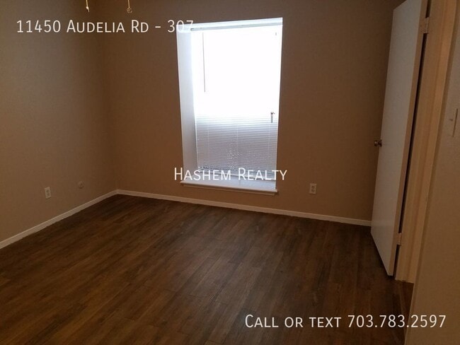 Building Photo - 11450 Audelia Rd