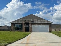 Building Photo - 15610 Lantern Cv