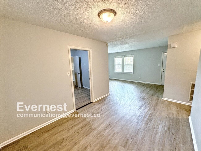 Building Photo - 10703 Pintail Pl