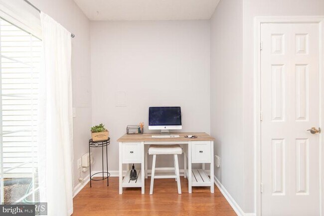 Building Photo - 3070 Madden Ct