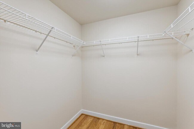 Building Photo - 1117 10th St NW