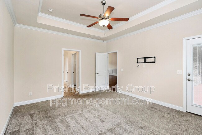 Building Photo - 141 Tall Fern Lp