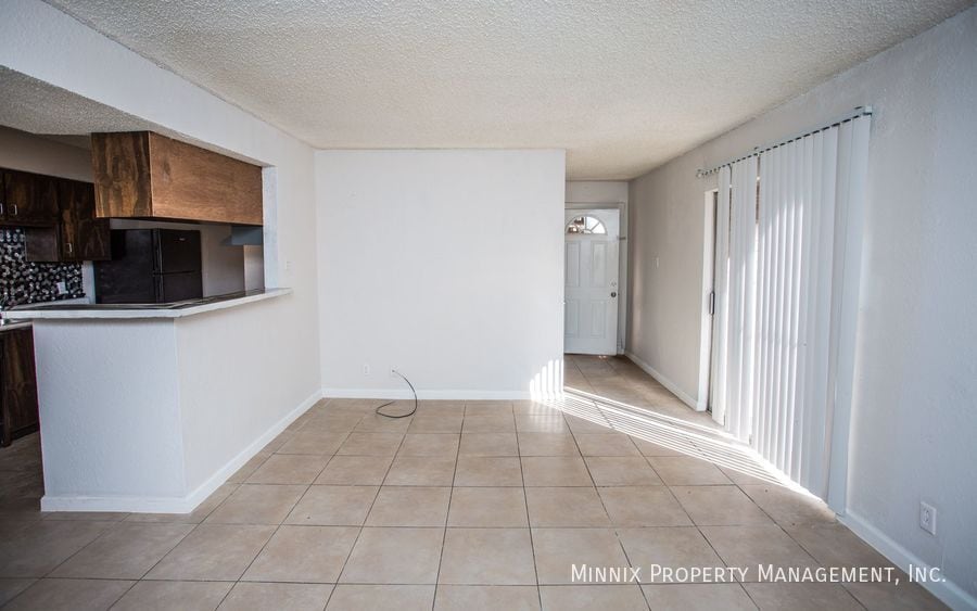 Building Photo - 4700 Boulder Dr