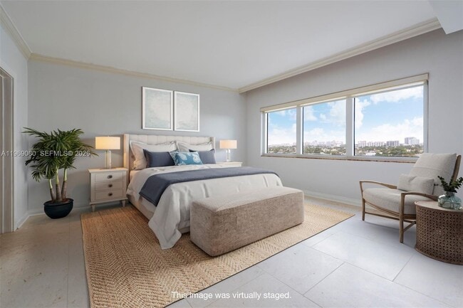 Building Photo - 333 Sunset Dr