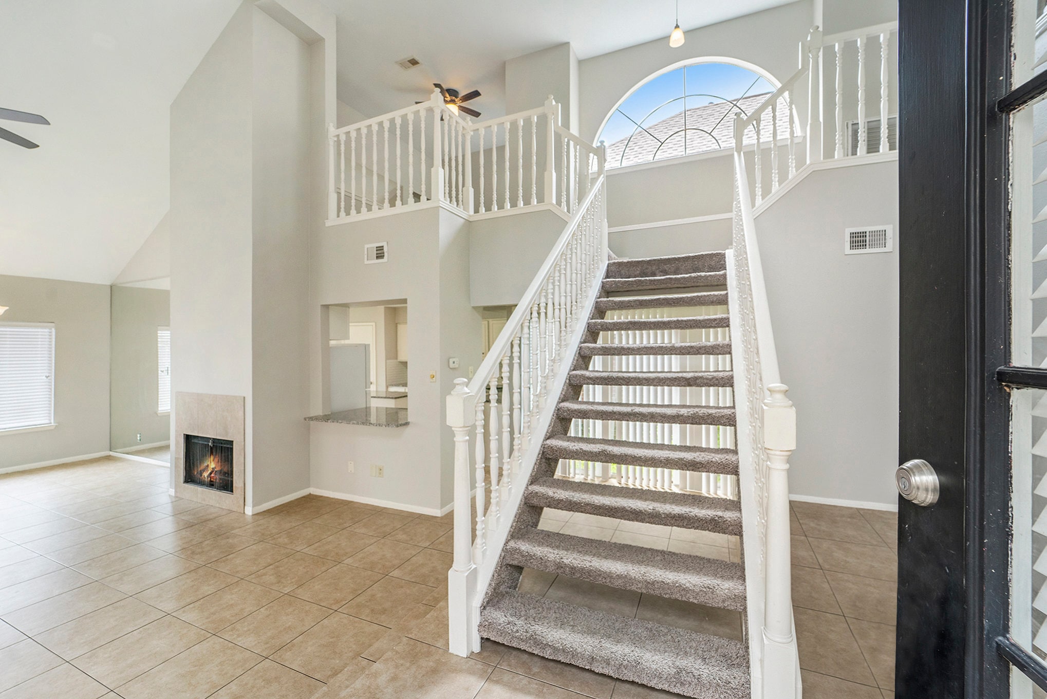 Building Photo - 14232 Reissen Ln