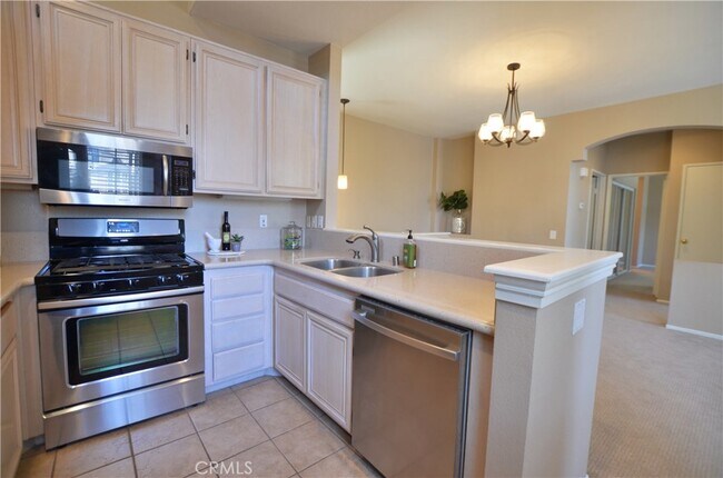 Building Photo - 97 Montara Dr