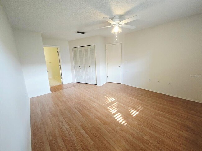 Building Photo - 6425 Drexel Dr