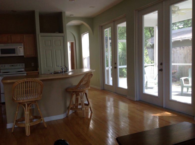 Building Photo - 1623 Mt Vernon St