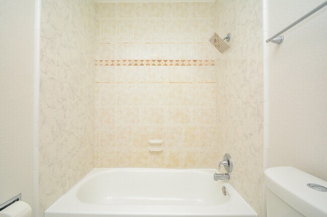 Building Photo - 13282 Trail Hollow Dr