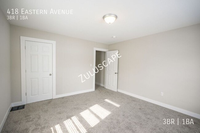 Building Photo - 418 Eastern Ave