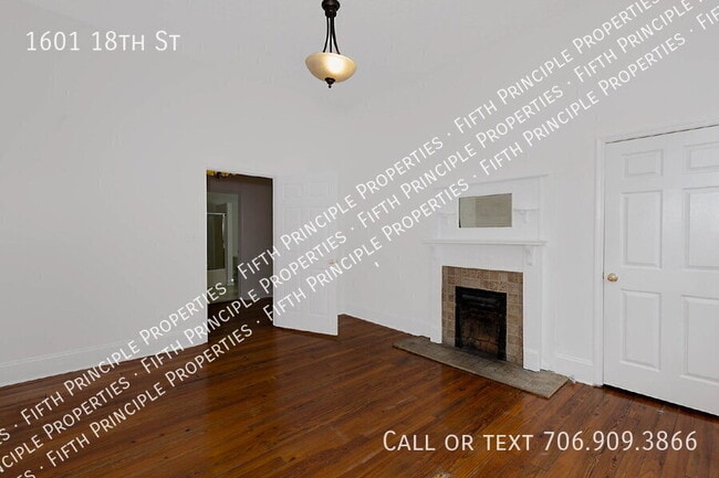 Building Photo - 1601 18th St