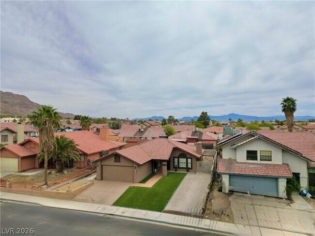 Building Photo - 6251 Desert Sun Dr