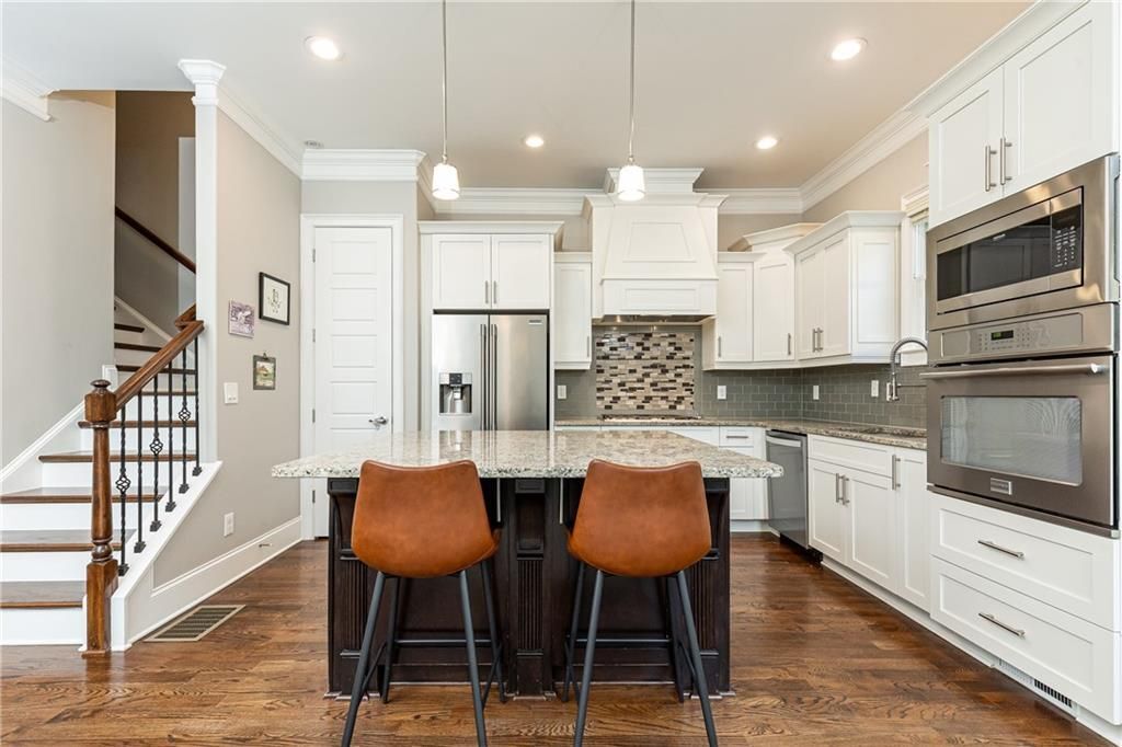 Building Photo - 3130 Chestnut Woods Dr