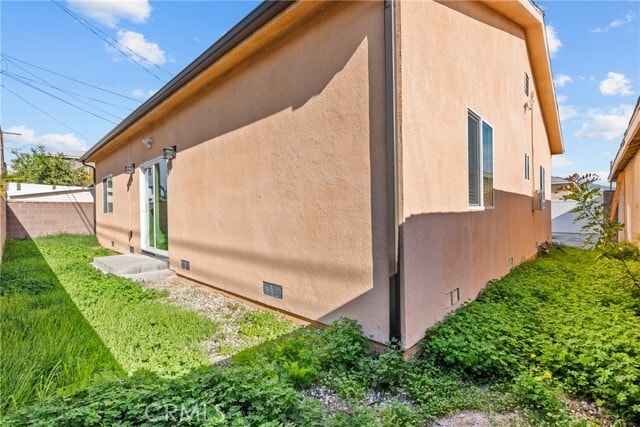 Building Photo - 7239 Kraft Ave