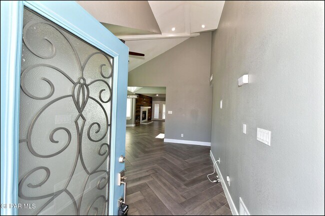 Building Photo - 2013 Sun Country Dr