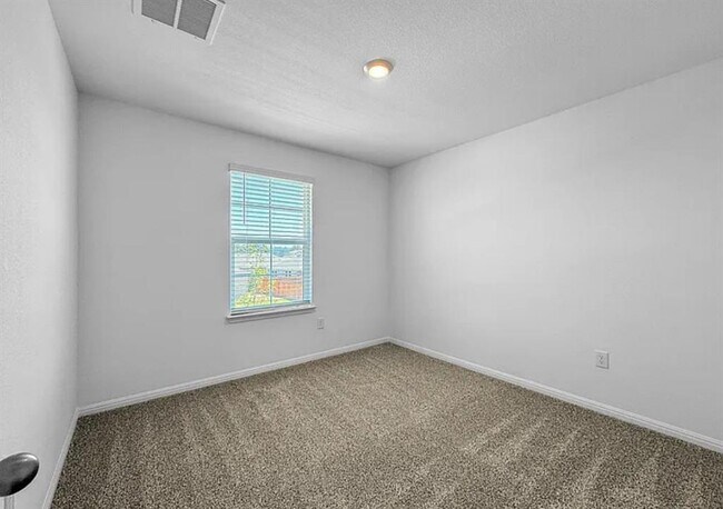 Building Photo - 1941 Crowned Eagle Pass