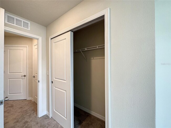 Building Photo - 4621 Sparkling Shell Ave