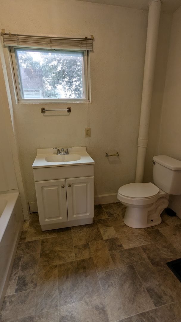 Building Photo - Charming two-bedroom, one-bath house in Canton