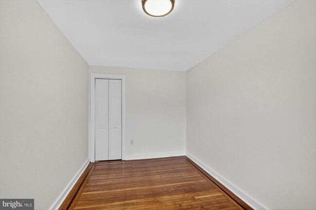 Building Photo - 2343 E Huntingdon St