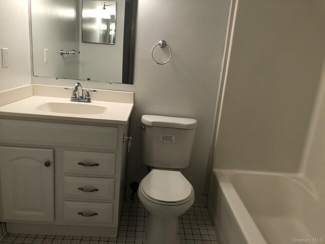 Building Photo - 21 Scenic Vw