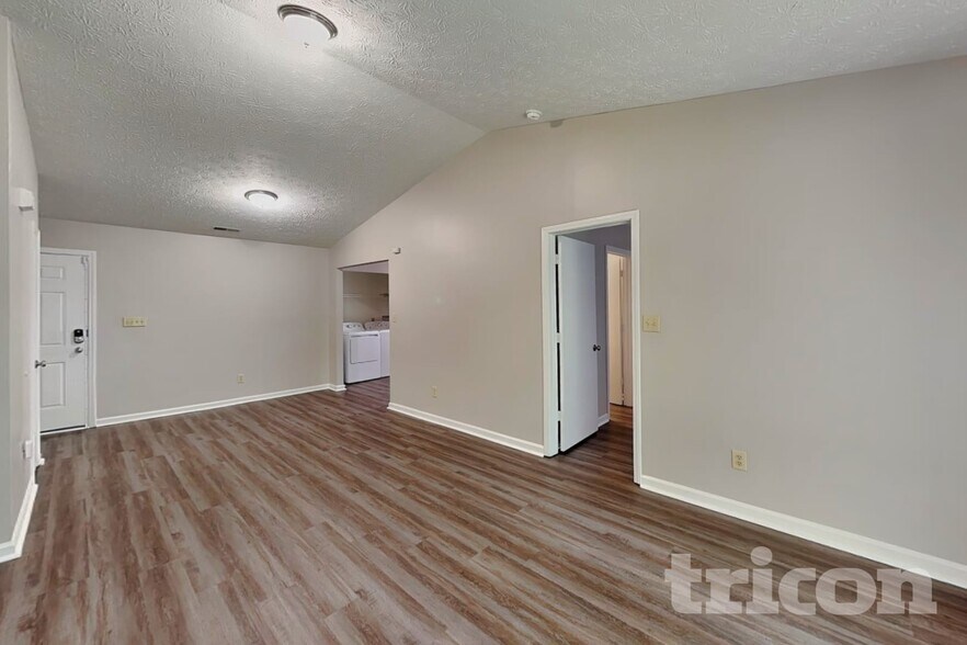 Building Photo - 7112 Spurrington Cir