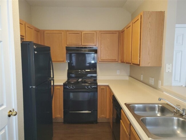 Building Photo - 13704 Harris Ridge Blvd
