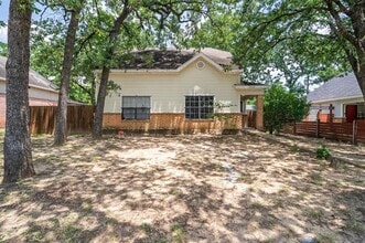 Building Photo - 10323 Budtime Ln