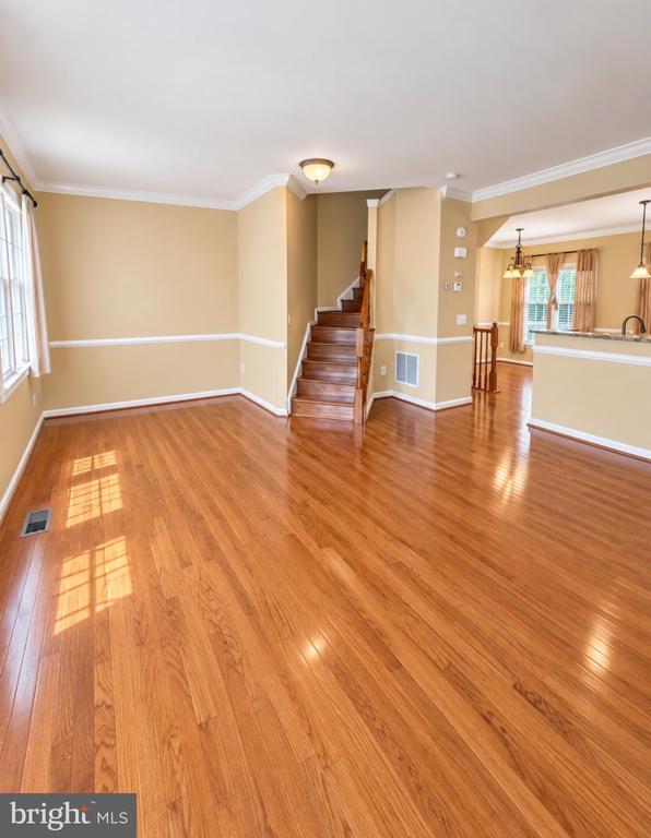 Building Photo - 1469 Fawn Hollow Ln
