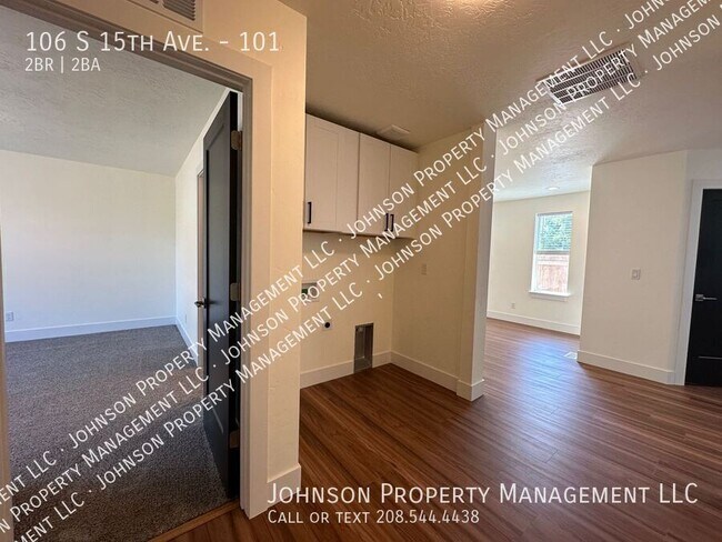 Building Photo - 106 S 15th Ave