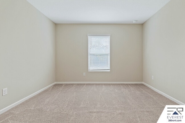 Building Photo - 5 Birchfield Pl