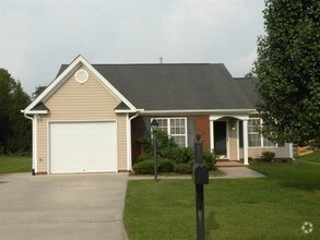 Building Photo - 5075 Walden Ridge Dr